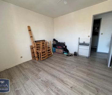 Location Appartement 2 pièces 42m² NEUVILLE DE POITOU 86170 - Photo 2
