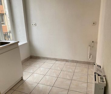 Location appartement 1 pièce 25 m² à Aubenas (07200) - Photo 2