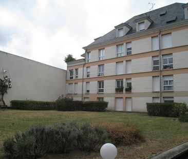 Location Appartement 2 pièces 35m² ORLEANS 45000 - Photo 3