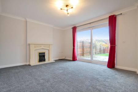 Lavender Close, Thrapston - Photo 2