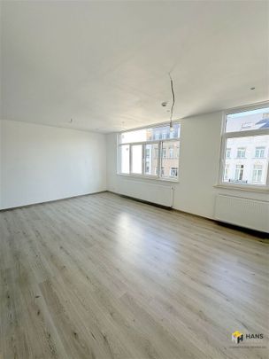 Gerenoveerd appartement (67m²) met 1 slaapkamer en terras in hartje Antwerpen - Photo 1