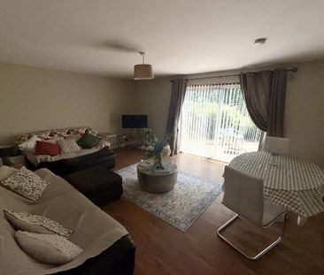 3 Kings Court, Belfast, BT10 0AF - Photo 1