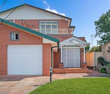 Family home in prime Roselands location - Photo 6