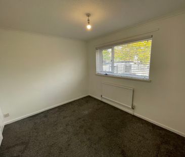 Rhodfa Fadog, Swansea, SA6 - Photo 2