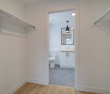 50, rue Michel-Robidoux #202, East-Angus - Photo 1