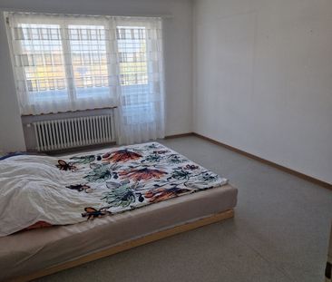 Preiswerte 2.5-Zimmer-Wohnung an ruhiger Lage - Photo 2