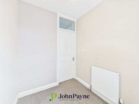 Hollow Crescent, Radford, Coventry, CV6 1NT - Photo 4