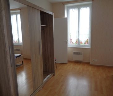Location Appartement 2 pièces 37m² EQUEURDREVILLE HAINNEVILLE 50120 - Photo 1