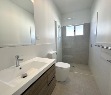 New Townhouse In Centre of Mayfield - Photo 2