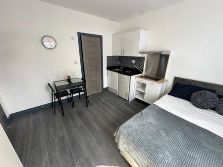 Studio Flat, Brenthurst Road, NW10 - Photo 5