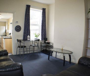 4 bedroom house to rent - Photo 1