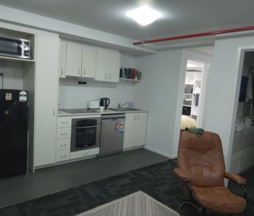 Port Melbourne - Photo 3