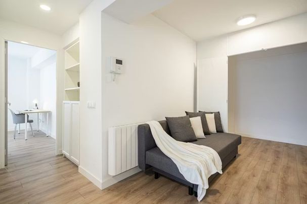 Plaza de Mondariz, Madrid, Community of Madrid 28029 - Foto 1