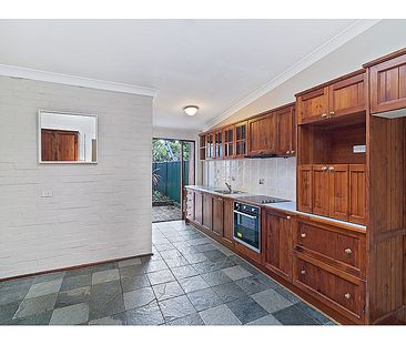 A Place To Call Home - Perfectly Located - Photo 5