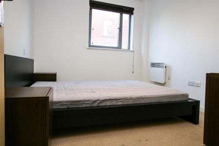 1 bedroom apartment to rent - Photo 4
