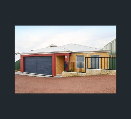 17/19 Serls Street, Armadale, WA 6112 - Photo 4