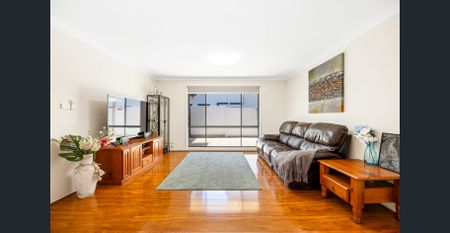 Spacious Family Home in Prime Sylvania Location - Photo 5