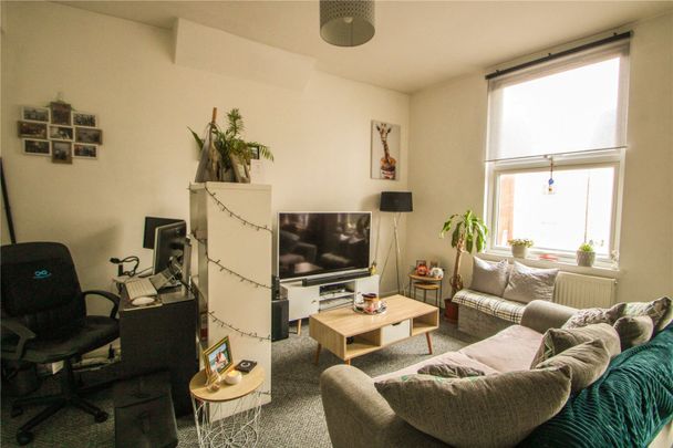 West Street, - Photo 1