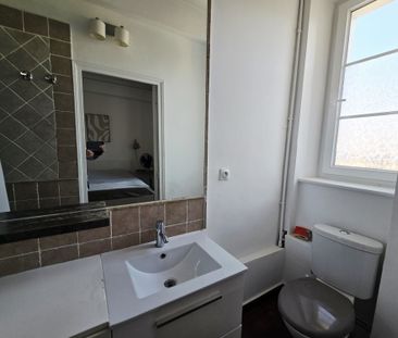 Location Appartement 2 pièces 41m² ANTIBES 06160 - Photo 4