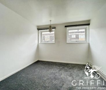 Braybrooke, Basildon, SS14 - Photo 4