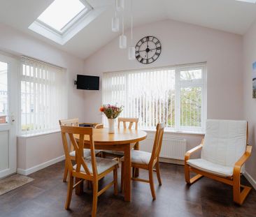 3 bedroom property to rent - Photo 3