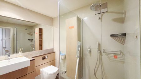 Prime City Living - Fully Furnished 1BED apartment for rent in Melbourne CBD - Photo 4