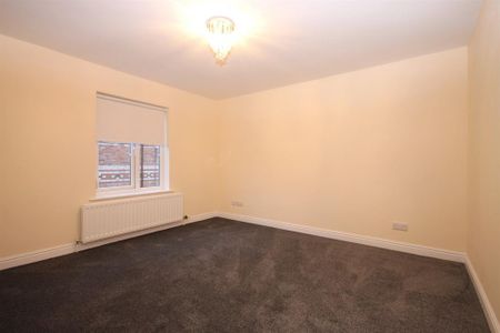 1 bedroom semi-detached house to rent - Photo 4