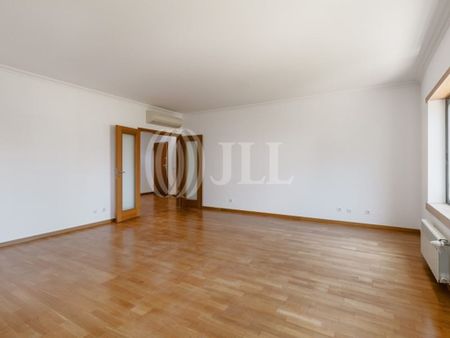 4 room luxury Flat for rent in Parque das Nacoes, Lisbon - Photo 2