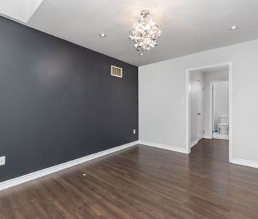 For Lease - 260 Ellen Davidson Drive, Oakville, Ontario - Photo 6