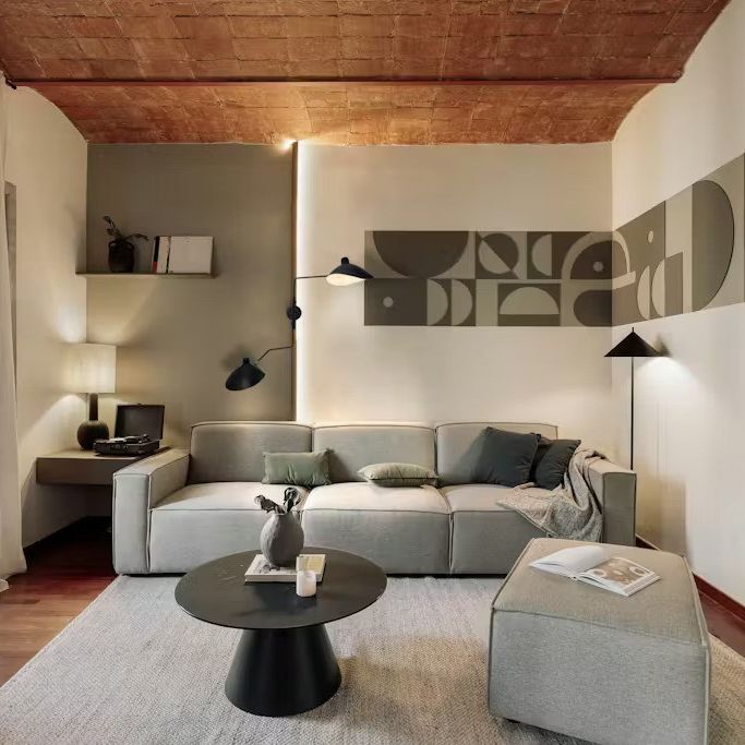 Carrer d'Enric Granados, Barcelona, Catalonia 08008 - Photo 1