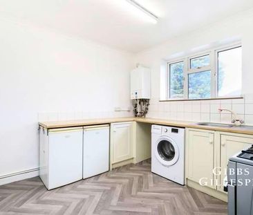 Harlington Road, Hillingdon, Middlesex, UB8 - Photo 2