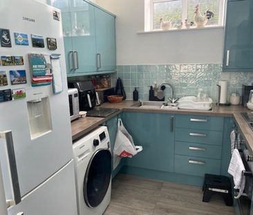 2 bedroom apartment to rent - Photo 6