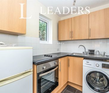 apartment to rent Tremona Road, Southampton, Hampshire, SO16 - Photo 1