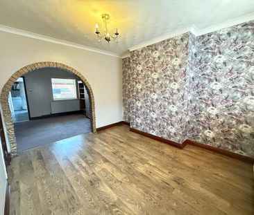 2 bedroom terraced house to rent - Photo 3