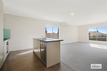 2 Omeara Street - Photo 5