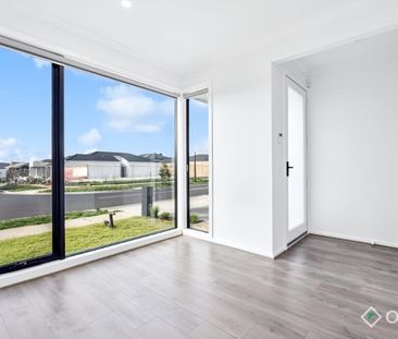 Modern 3-Bedroom Home in Bonnie Brook. - Photo 6