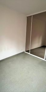 Location Appartement 2 pièces 58m² LILLE 59000 - Photo 4