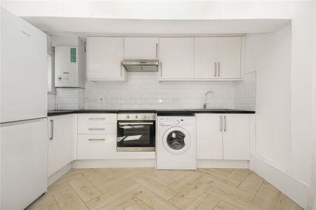 Knights Hill, London, SE27 0JD - Photo 2