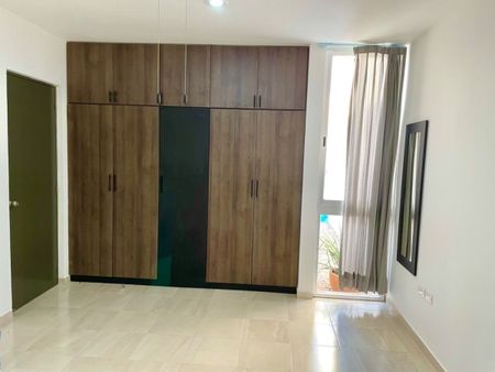 Práctica casa en renta en Campo Cielo - Photo 2