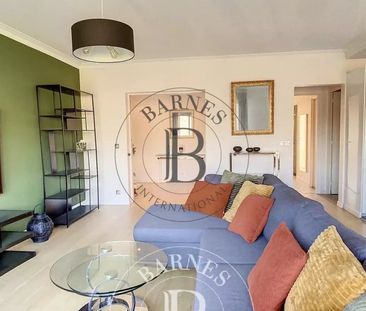 Appartement • Charenton-le-Pont - Photo 2