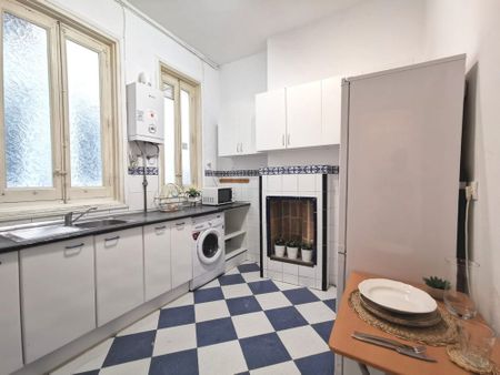 Big room in the centre of Madrid - Photo 2