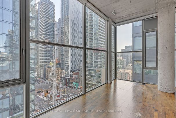 Glas Lofts , #1305 - Photo 1