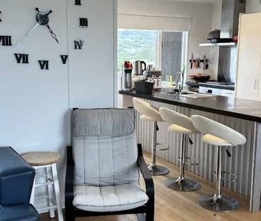 Large home close to beach - Photo 5