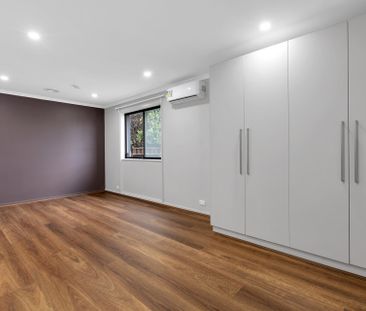 This home needs a new family - Photo 2