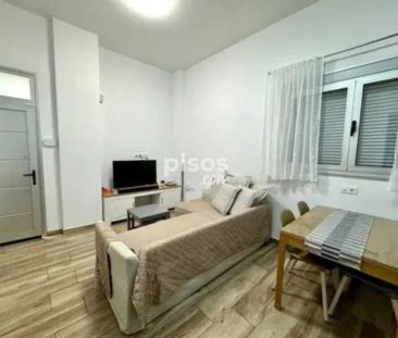 Piso en alquiler en Avenida Islas Canarias, cerca de Calle Manuel D... - Photo 1