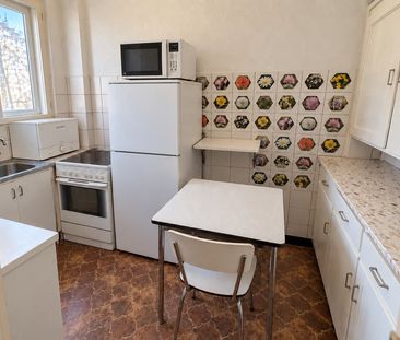 1 Zimmer, 110 m², 3. Stock - Foto 4