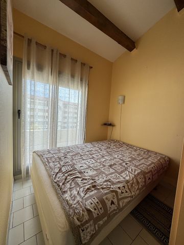 Location Appartement 2 pièces SETE 34200 - Photo 3