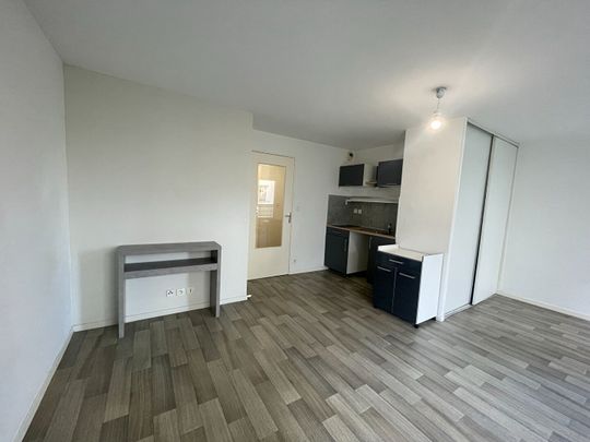 Location Appartement 1 pièce 27m² RENNES 35000 - Photo 1