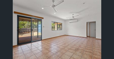 Available until mid January 2026 - Photo 2