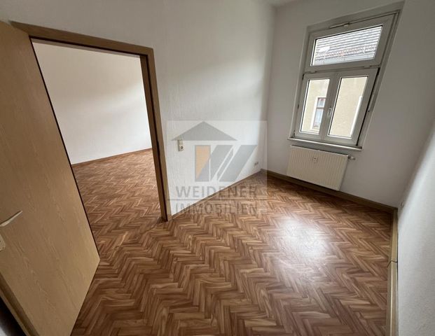 Renovierte 3 Zimmer Wohnung (mit Einbauküche*) im Herzen von Weida! - Photo 1